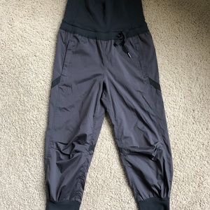 Lululemon Devi Dance Studio Crop Jogger